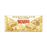 Baltā šokolāde ar veseliem lazdu riekstiem NOVI, 130g